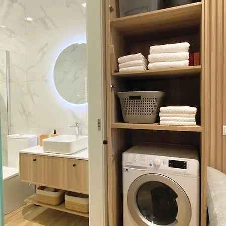 아파트 Alamedastudio